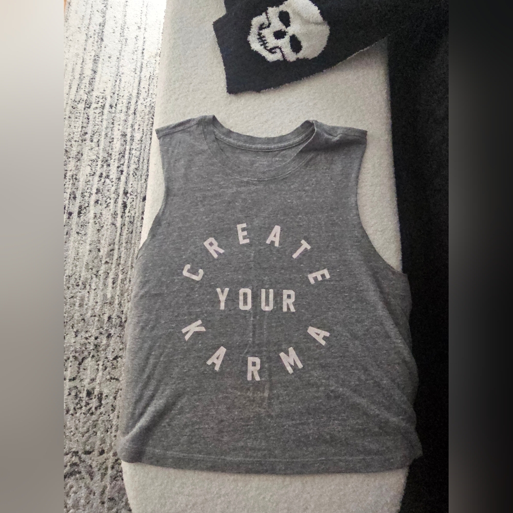 Gray Sleeveless Graphic Tee